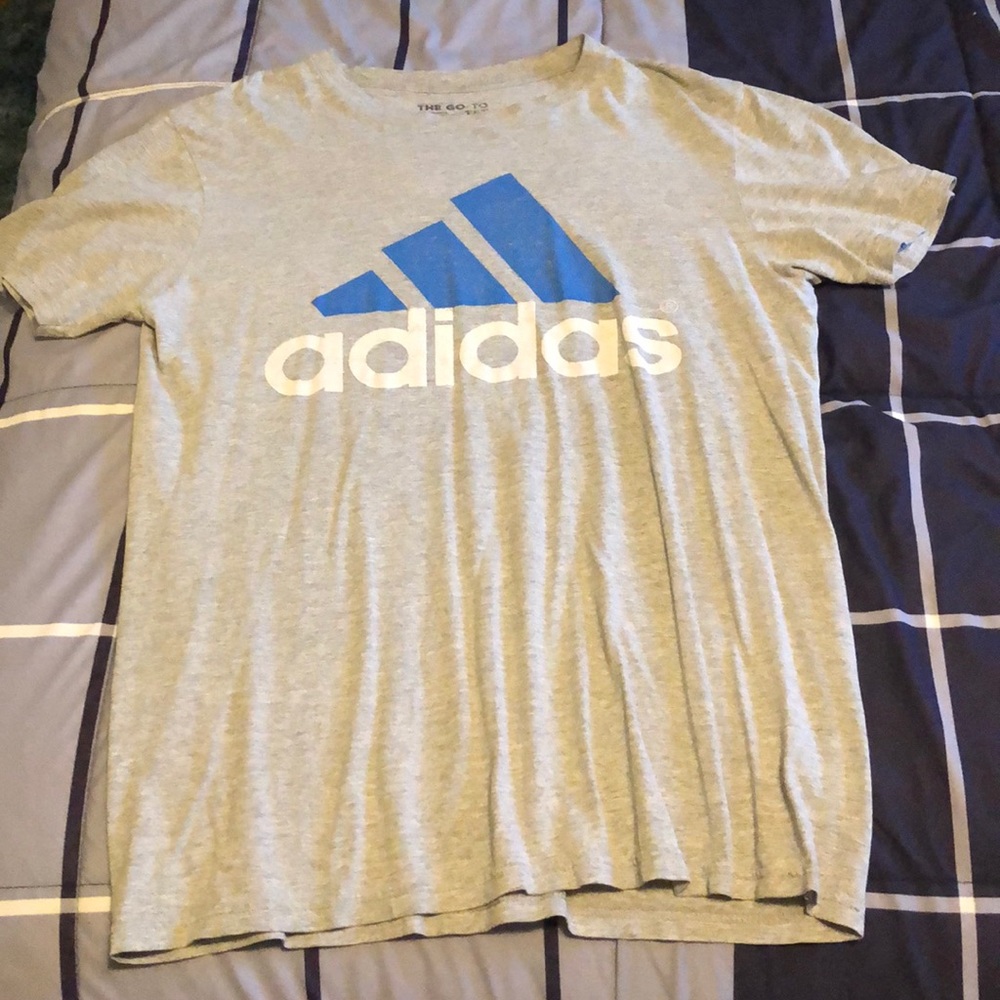 Adidas t-shirt